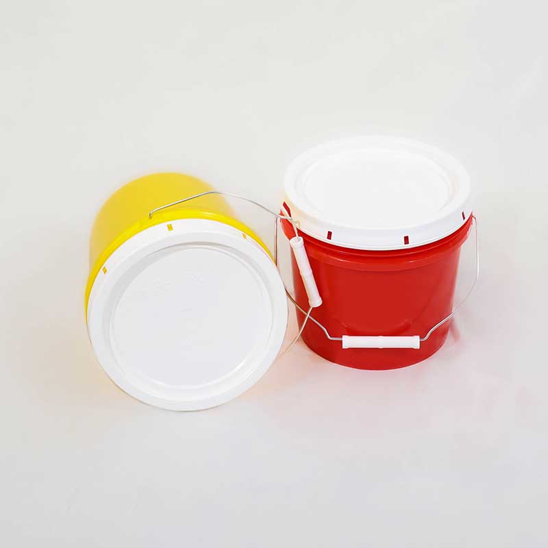 1 Gallon Pails with Lids